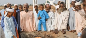 ( الماء هو الحياة ) مشروع لحفر الآبار